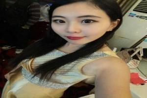 张信哲的脸怎么了